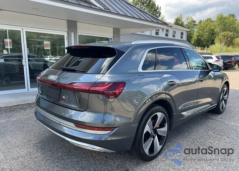 2019 Audi E-Tron Prestige из США, поврежденный, VIN WA1VAAGEXKB008179